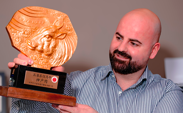 Albano with Kobe Beef Dealer Trophy